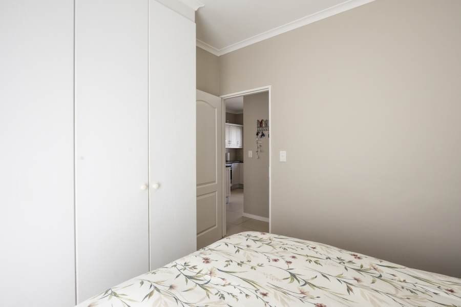 To Let 3 Bedroom Property for Rent in Heritage Park Western Cape